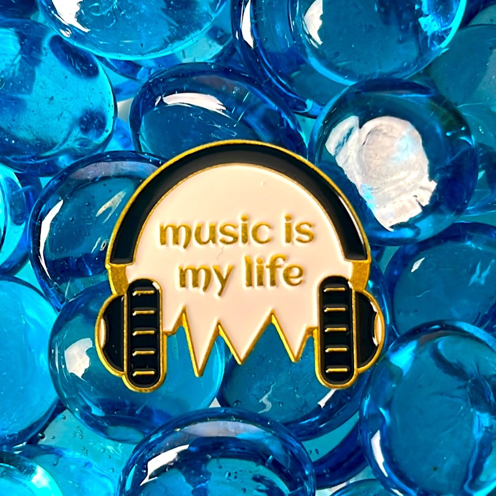 ENAMEL Pin